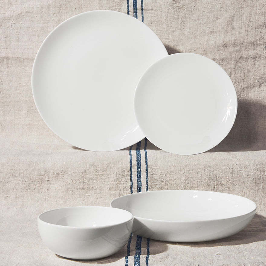 Classic Dinner Set - 16 Piece - White